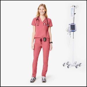 FIGS Scrub Set-Quartz